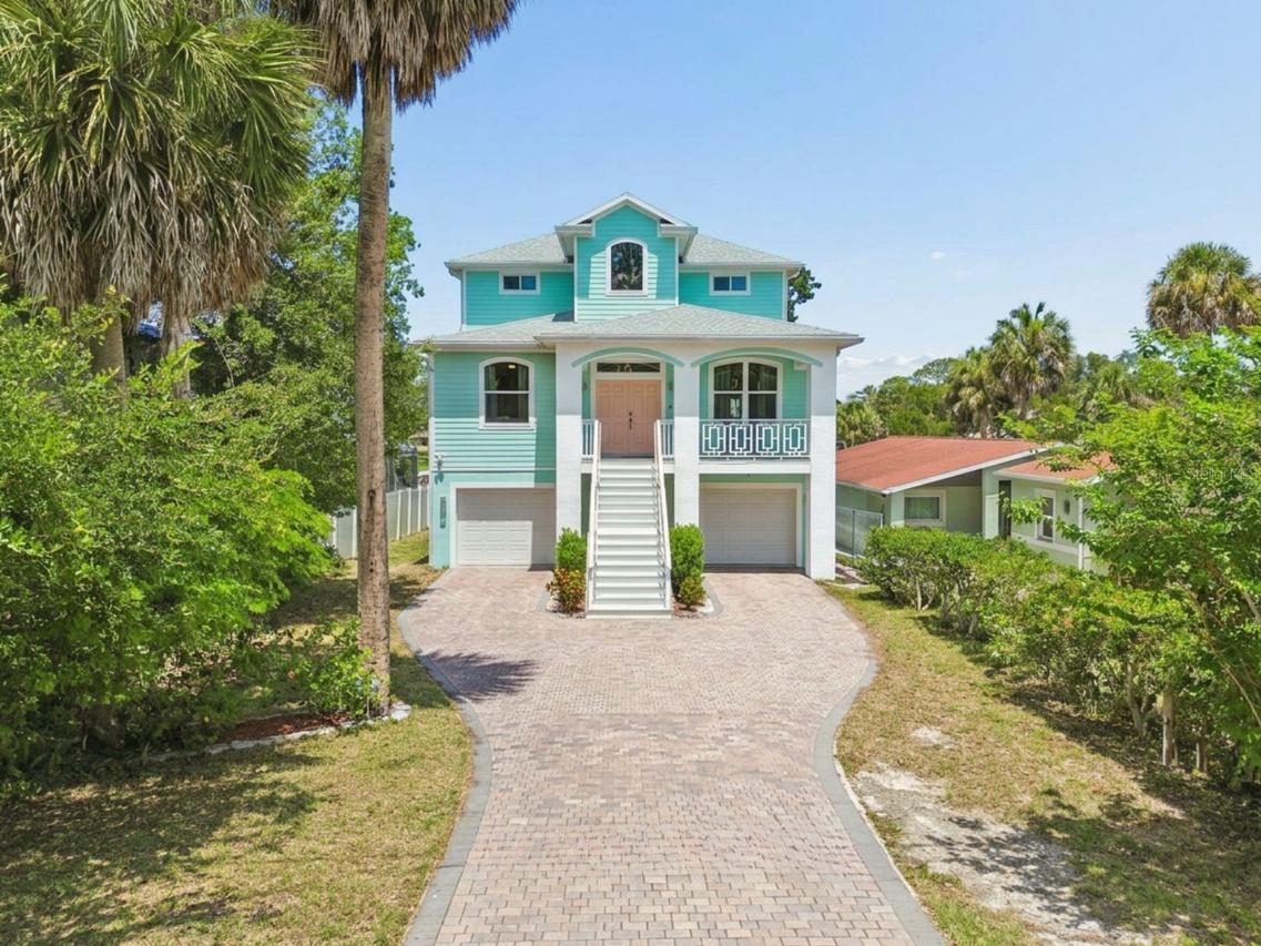 6121 Lafayette St., New Port Richey, FL 34652