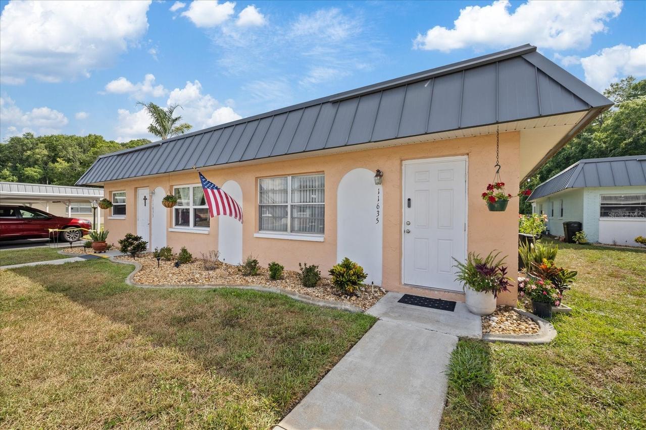 11635 Bayonet Ln. #B, New Port Richey, FL 34654