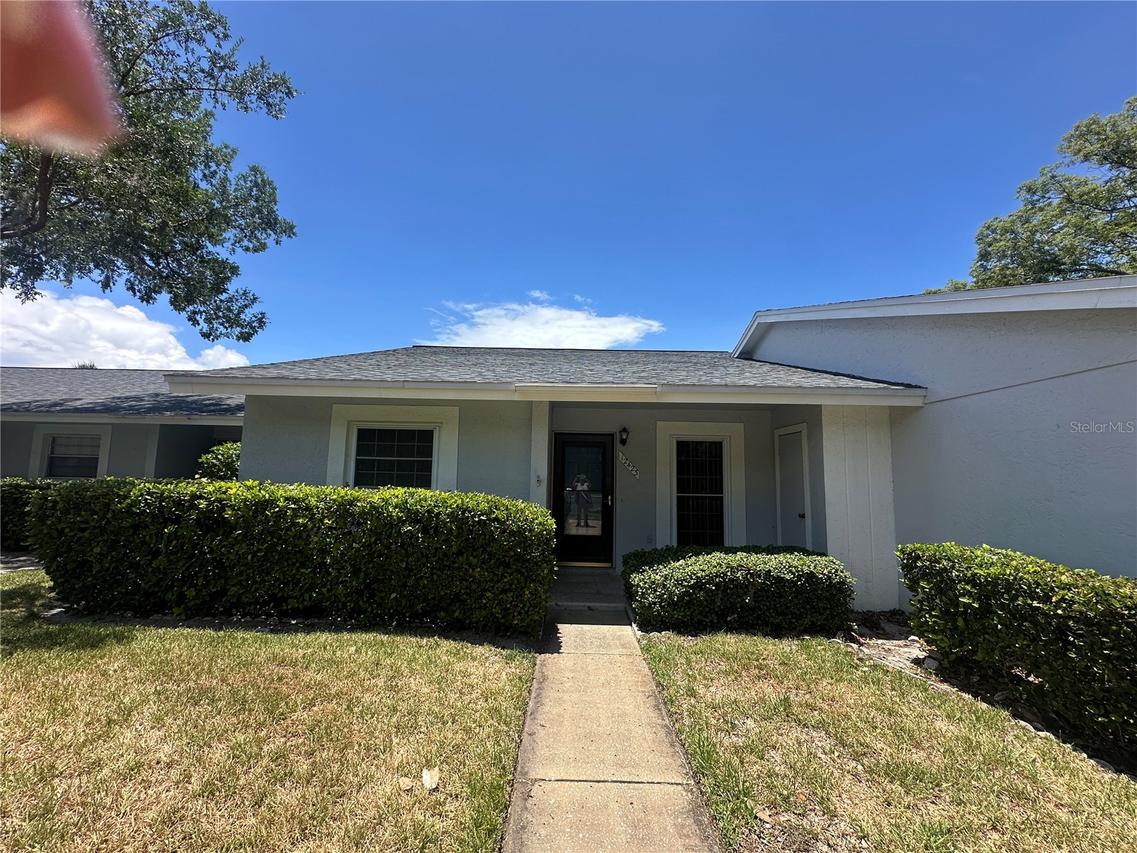 12423 Dearborn Dr. #E, Hudson, FL 34667