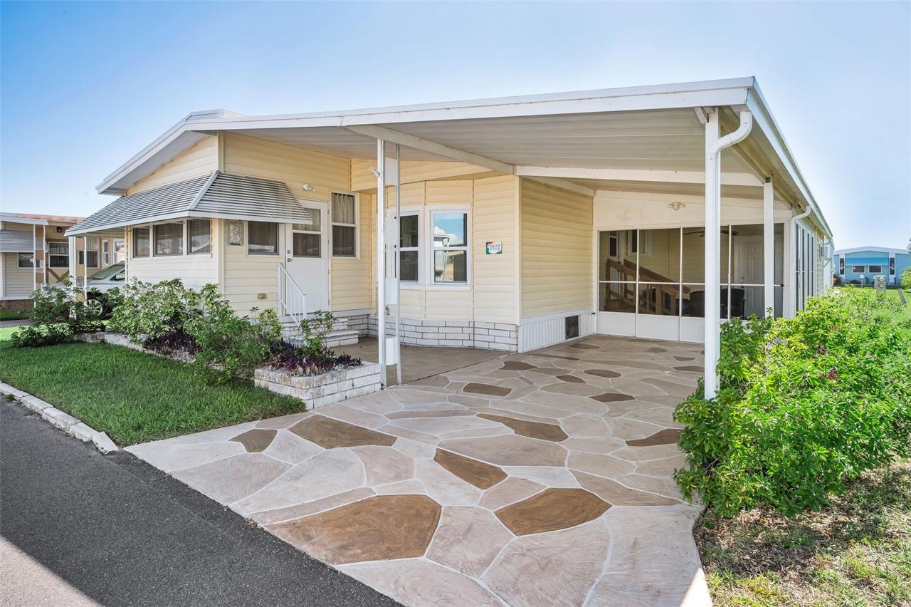 2127 Kona Dr., Holiday, FL 34691