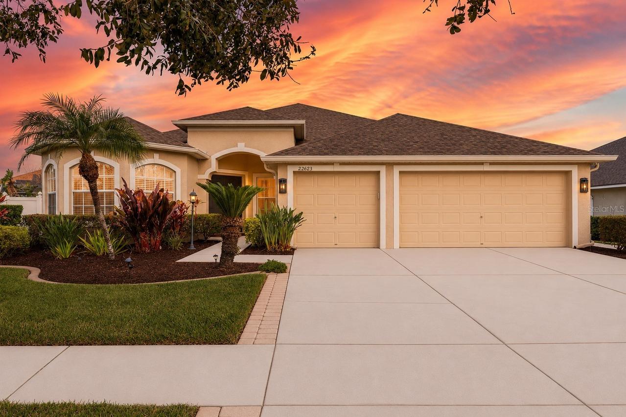 22623 Cliffside Way, Land O Lakes, FL 34639