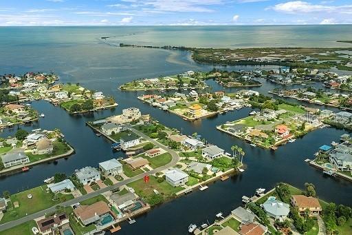 001 Paradise Cir., Hernando Beach, FL 34607