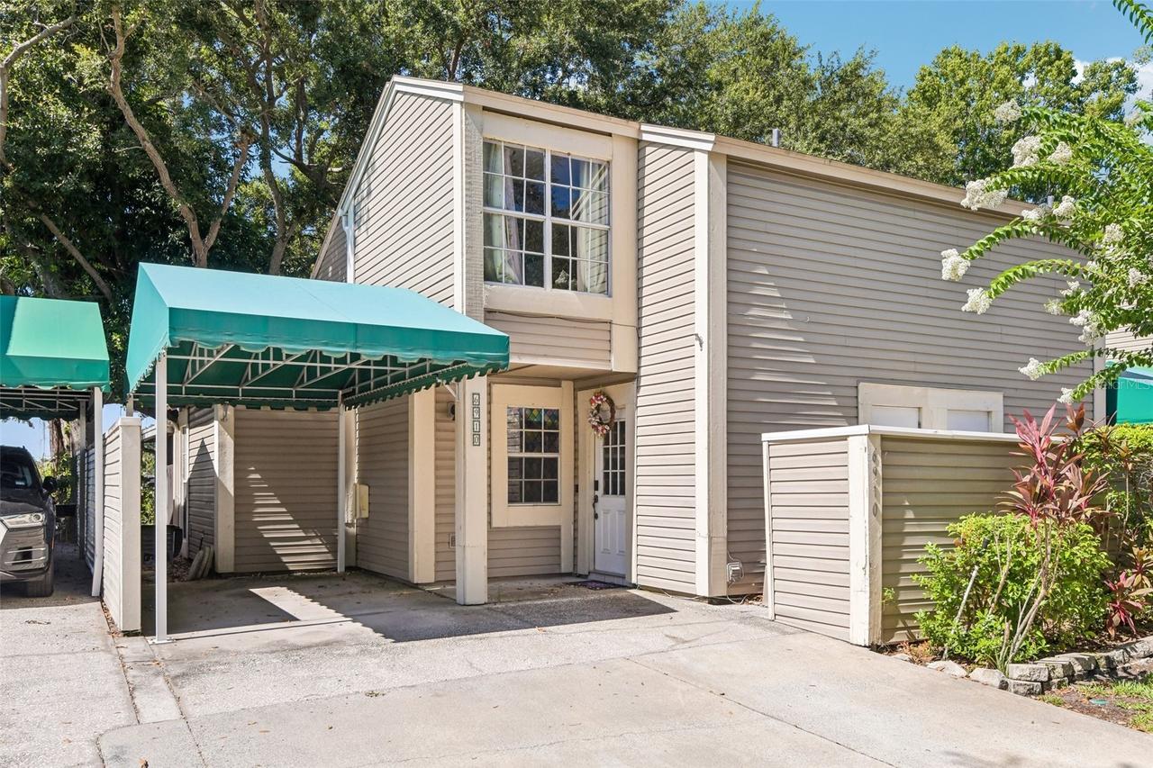 6910 Lake Place Ct., Tampa, FL 33634