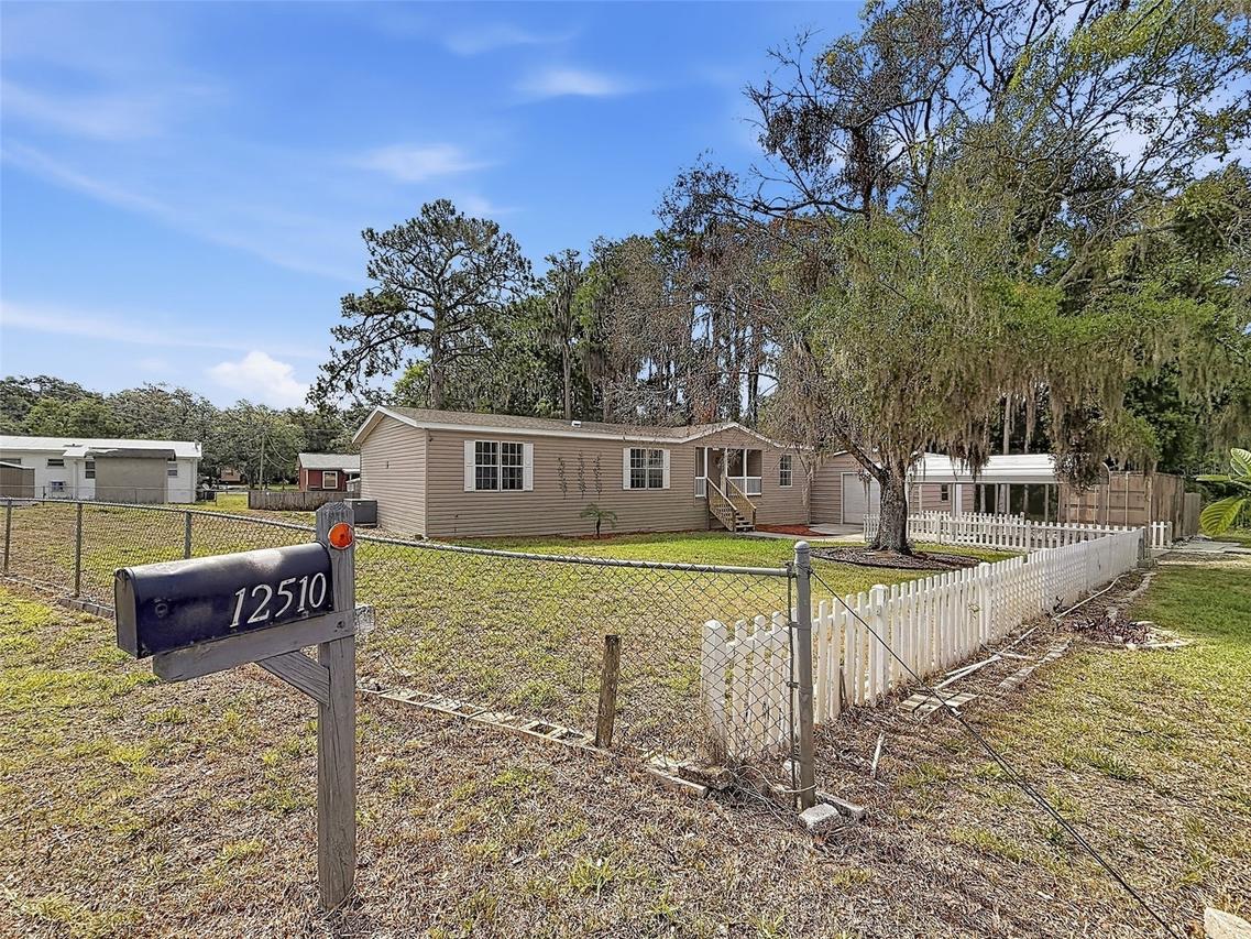 12510 Banbury Ave., New Port Richey, FL 34654