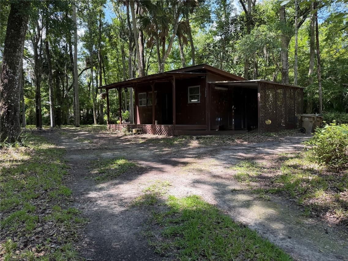 23946 Indigo Rd., Astor, FL 32102