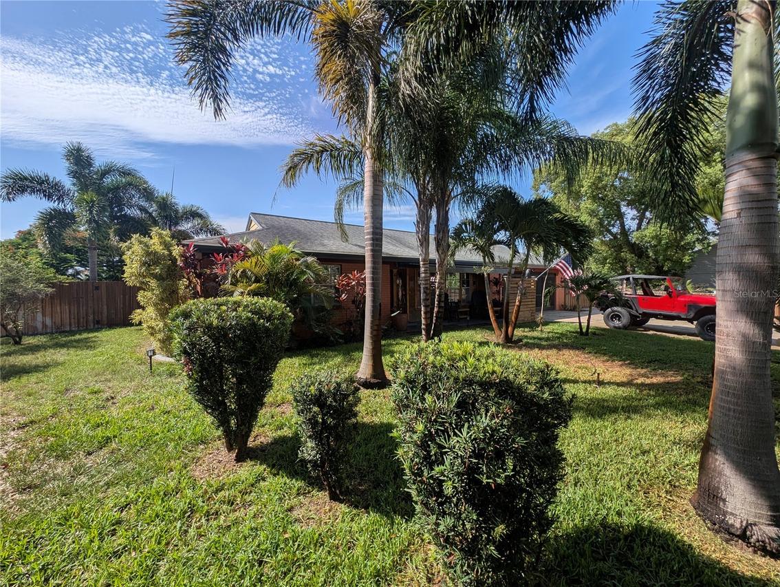 3849 Edgemont Dr., New Port Richey, FL 34652