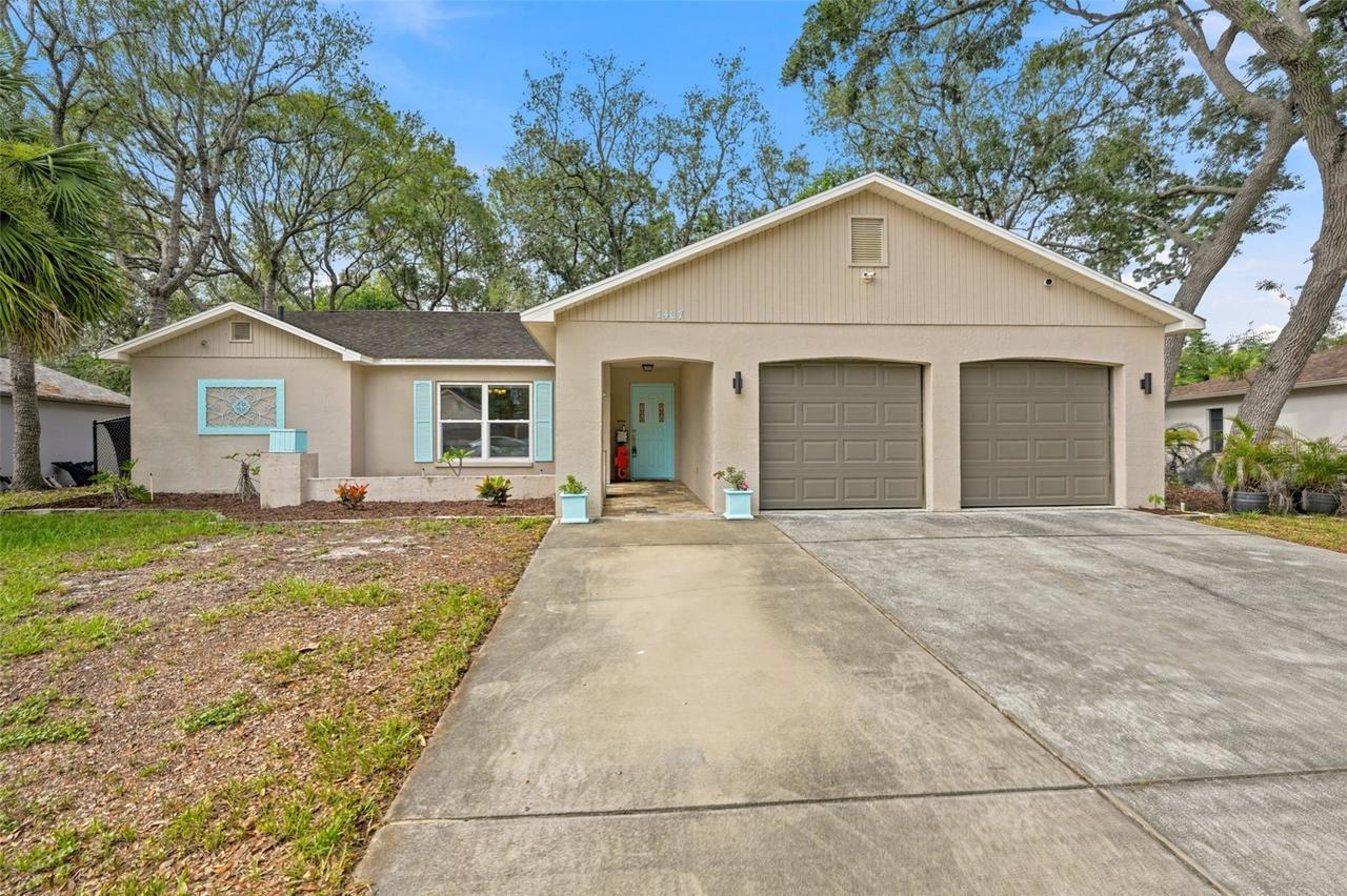 7407 Philatelic Dr., Spring Hill, FL 34606