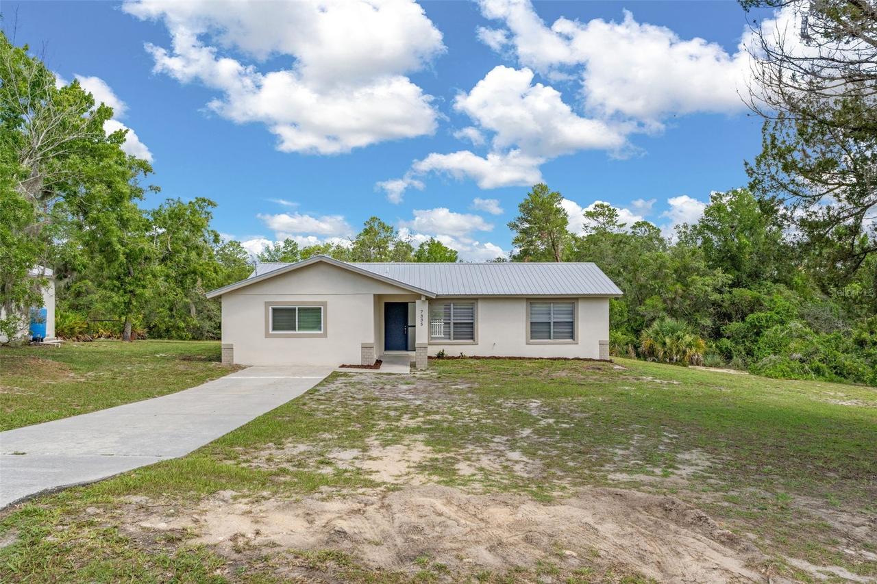 7335 Blackbird Ave., Weeki Wachee, FL 34613