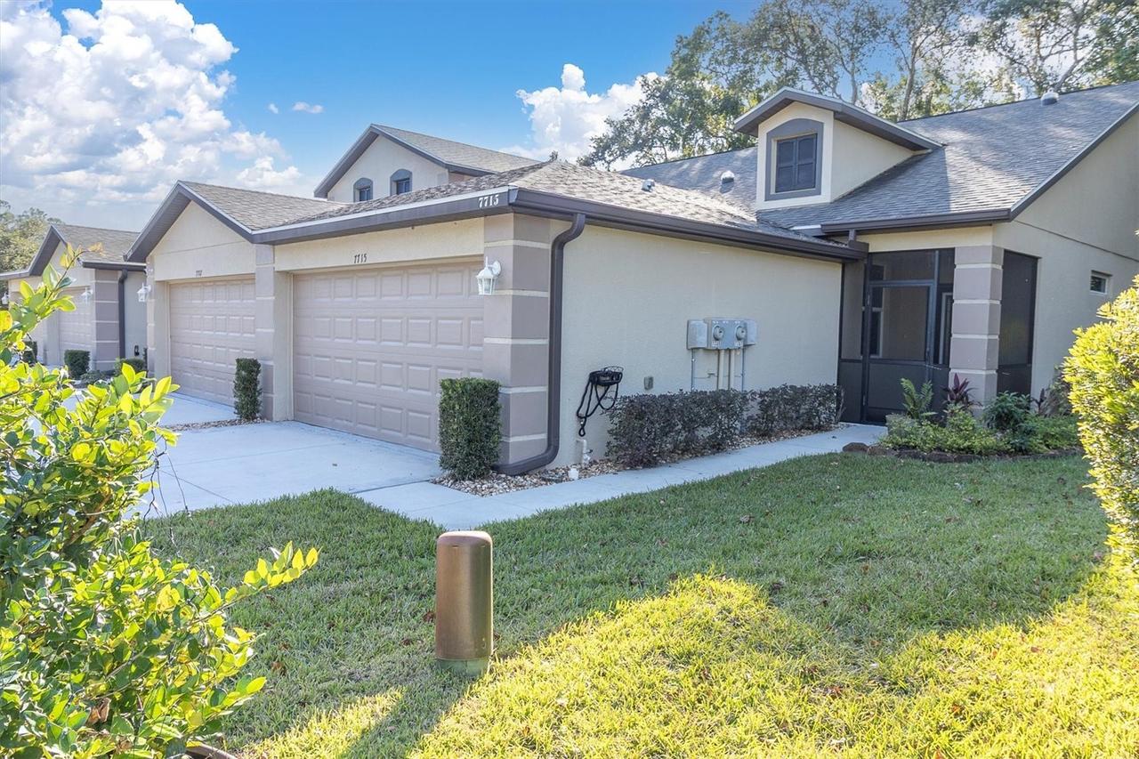 7715 Dawson Creek Ln., New Port Richey, FL 34654