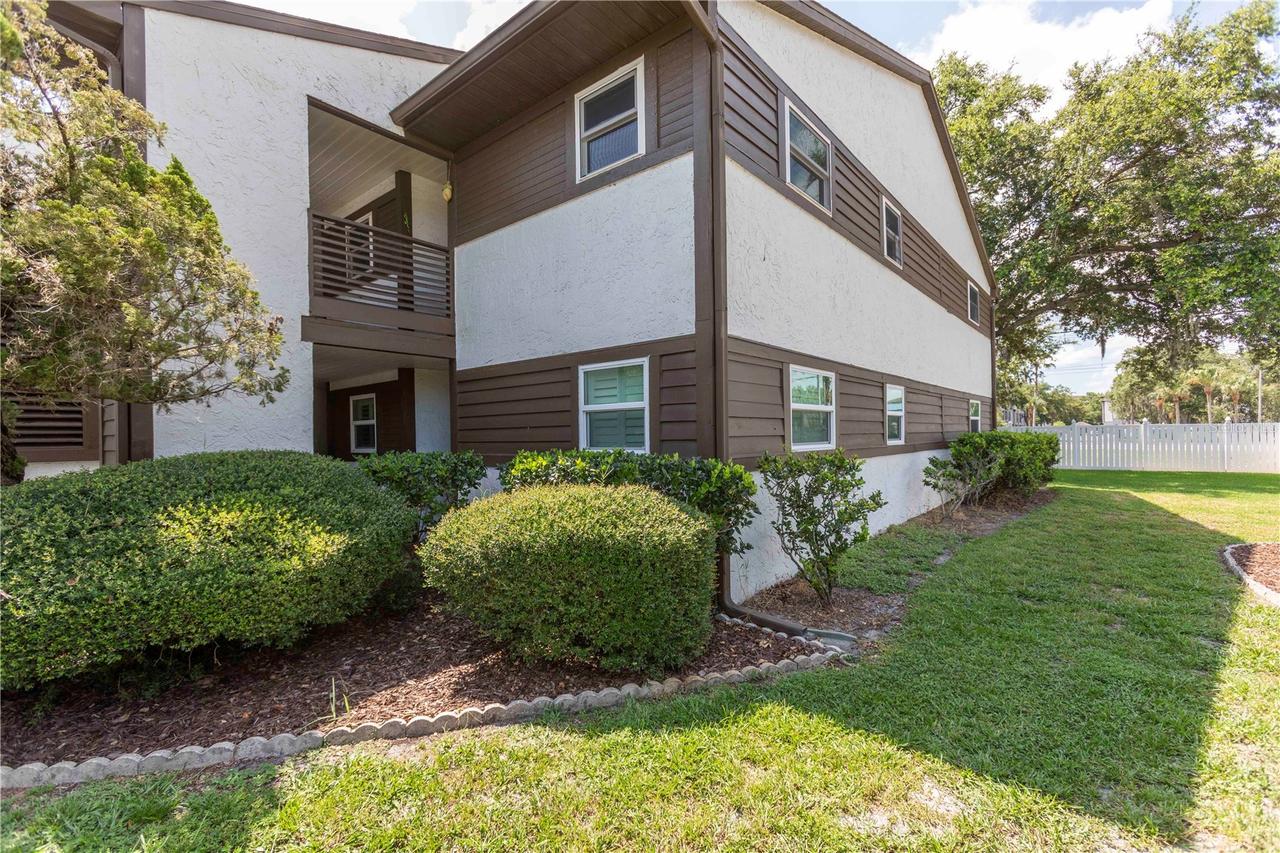 4008 Passport Ln. #104, New Port Richey, FL 34653