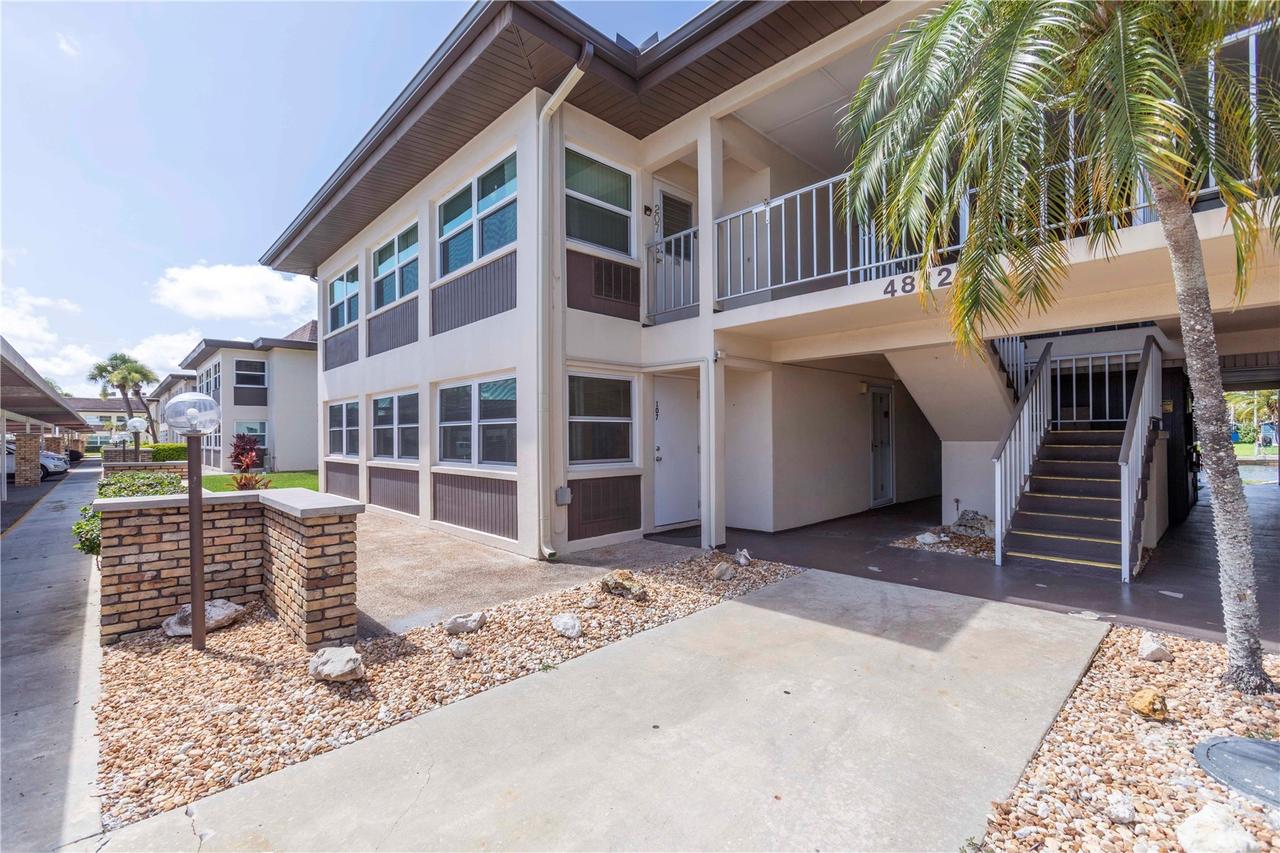 4812 Jasper Dr. #107, New Port Richey, FL 34652