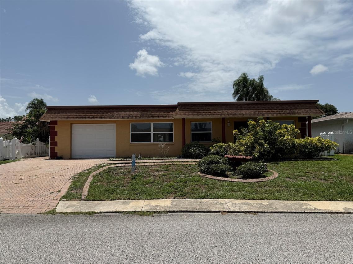 4138 Star Island Dr., Holiday, FL 34691