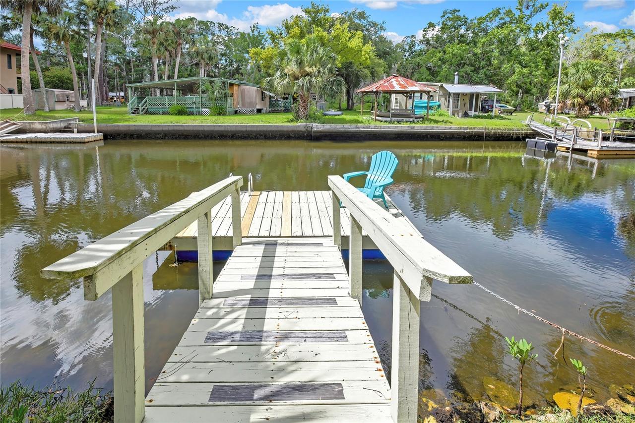 6134 Island Dr., Weeki Wachee, FL 34607