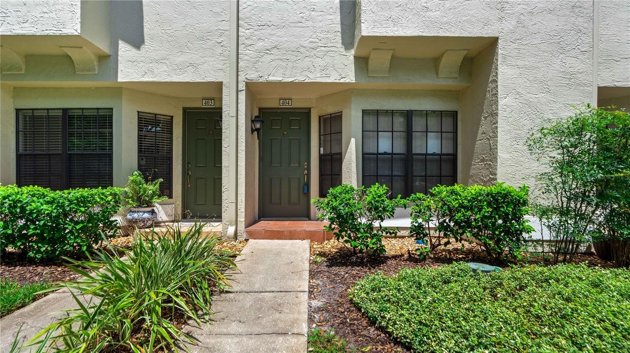 5100 Burchette Rd. #404, Tampa, FL 33647