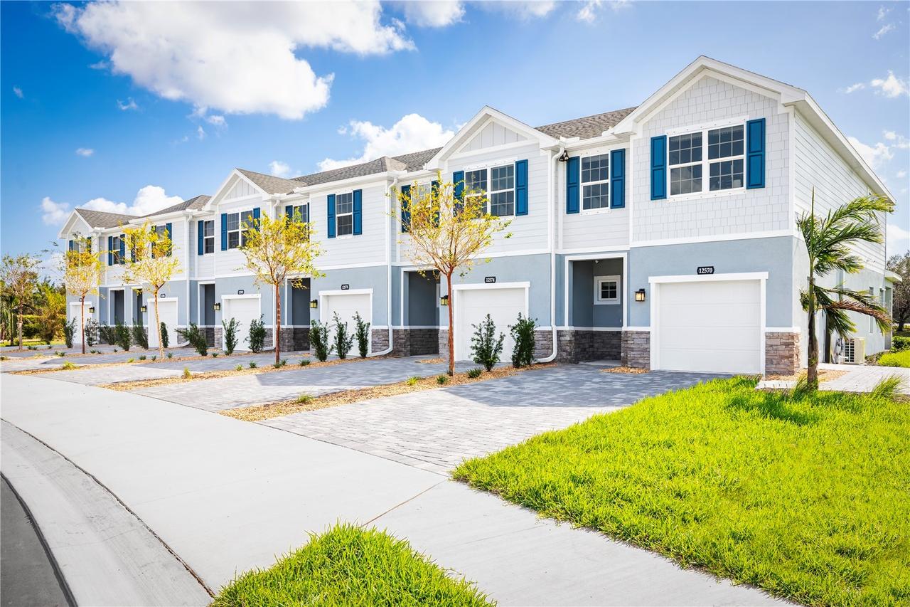 12542 Amber Creek Cir., Lakewood Ranch, FL 34211