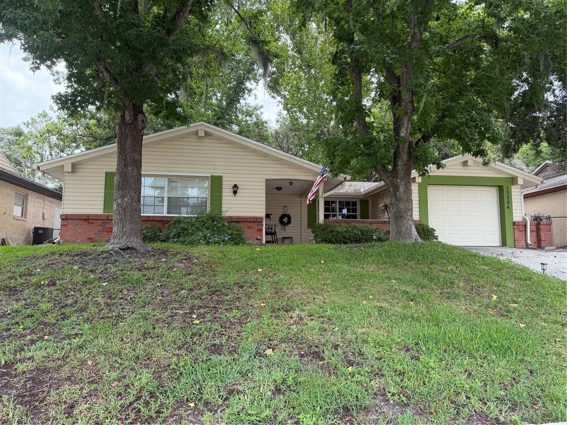 12204 Bear Creek Ln., Hudson, FL 34667
