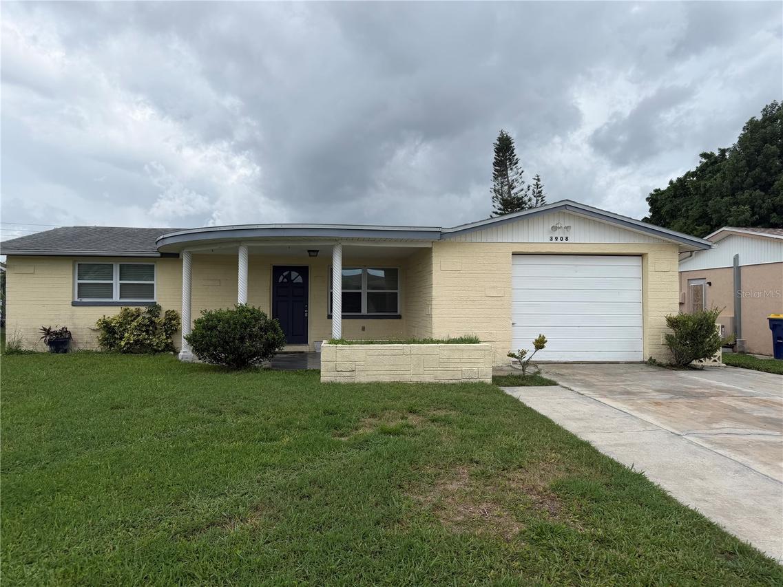 3908 Baden Dr., Holiday, FL 34691