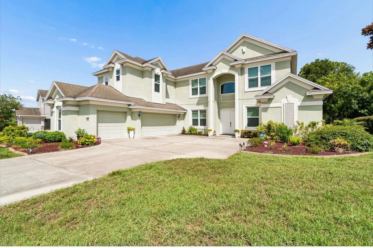 13800 Crest Lake Dr., Hudson, FL 34669