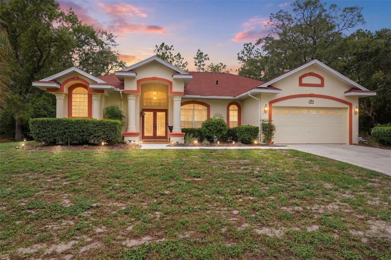 184 Pine St., Homosassa, FL 34446