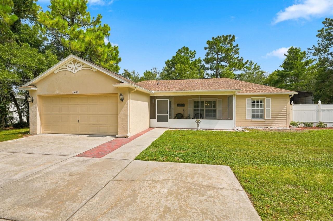 11095 Flatwood Ave., Weeki Wachee, FL 34613