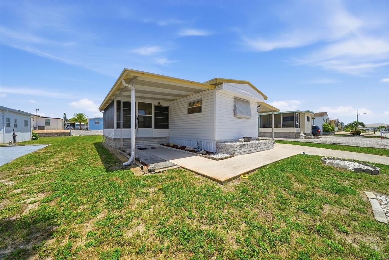 12116 Horseshoe Ln., Hudson, FL 34667