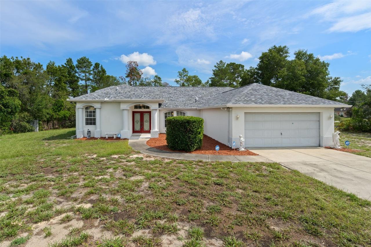 7401 Blackbird Ave., Weeki Wachee, FL 34613