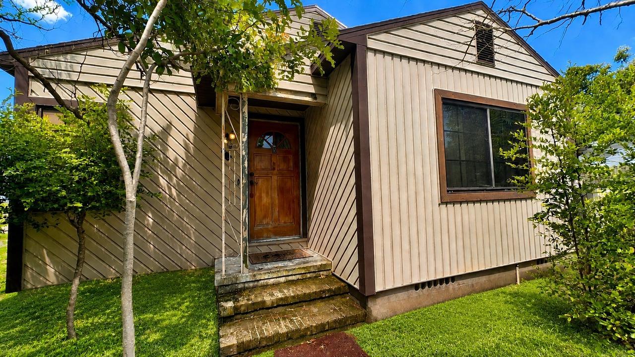 3600 3rd Ave., St Petersburg, FL 33713