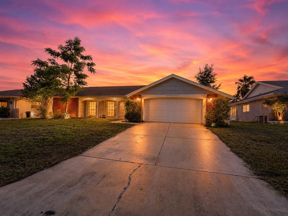 12407 Weatherstone Row, Hudson, FL 34667
