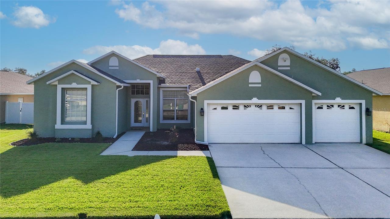 24807 Blazing Trail Way, Land O Lakes, FL 34639