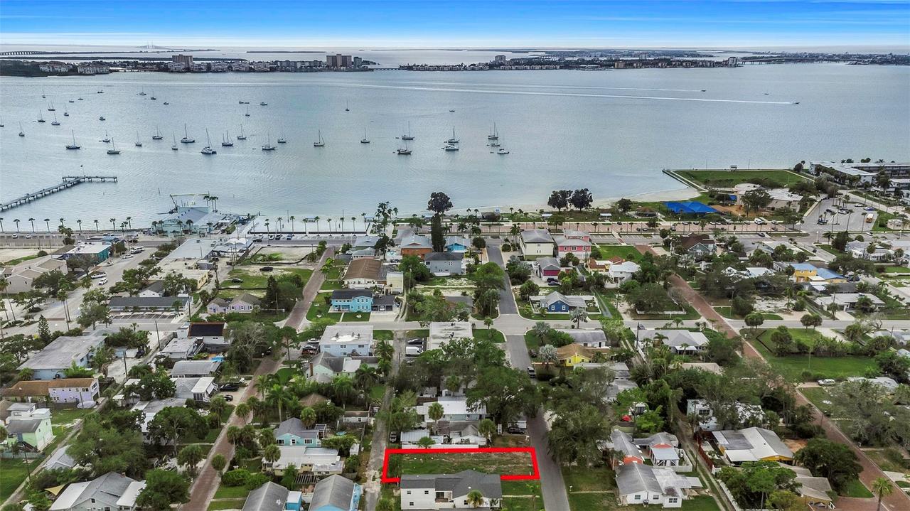 3020 Clinton St., Gulfport, FL 33707