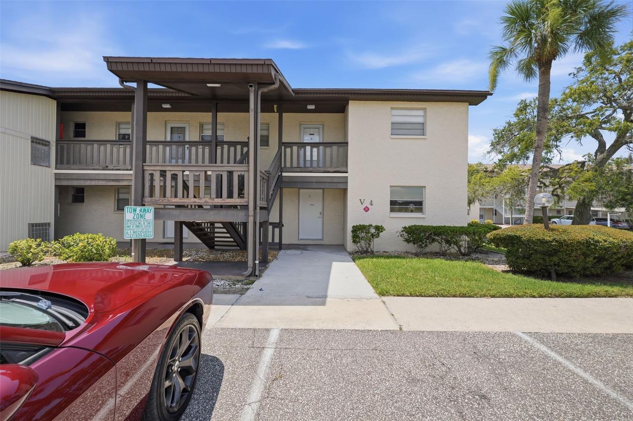 5207 Turquoise Ln. #101, New Port Richey, FL 34652
