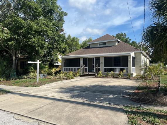 New Homes For Sale This Week That Attend Tarpon Springs Elementary School: July 24th to July 30th
