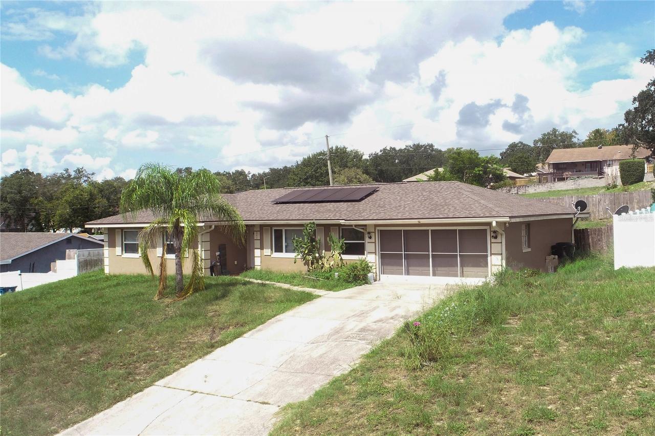 841 Brentwood Dr., Lake Wales, FL 33898