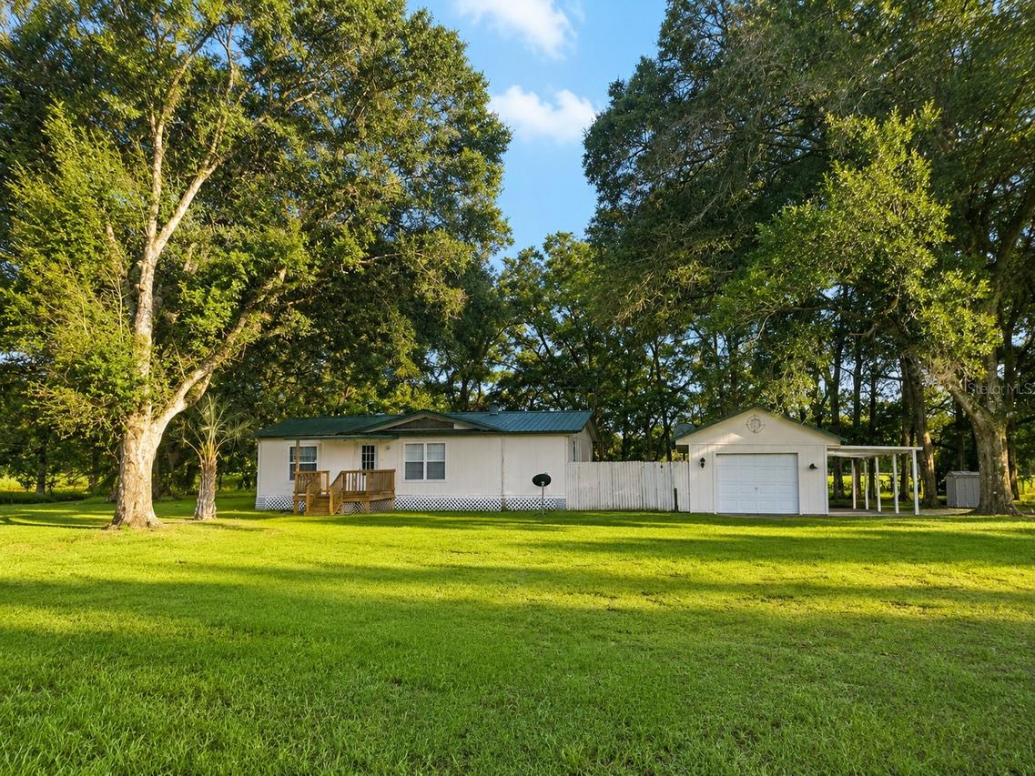 25256 Richbarn Rd., Brooksville, FL 34601