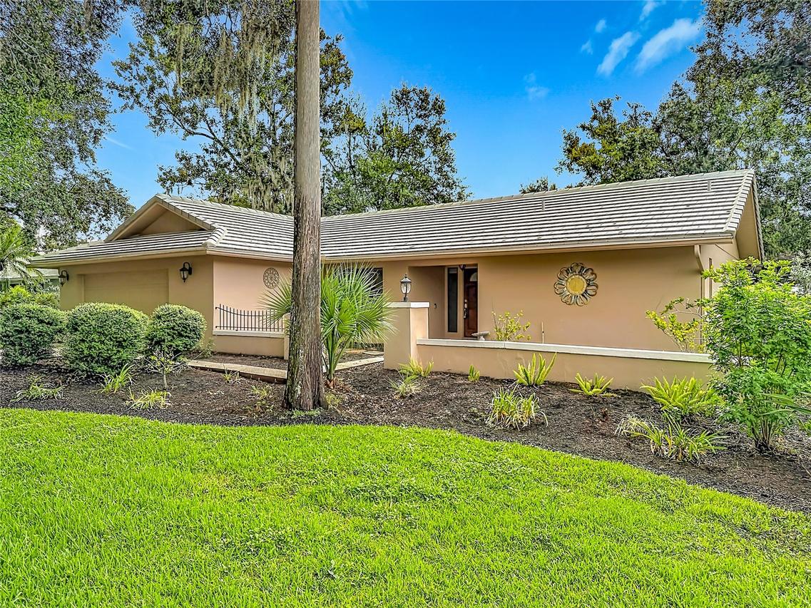 3097 Edgemoor Dr., Palm Harbor, FL 34685