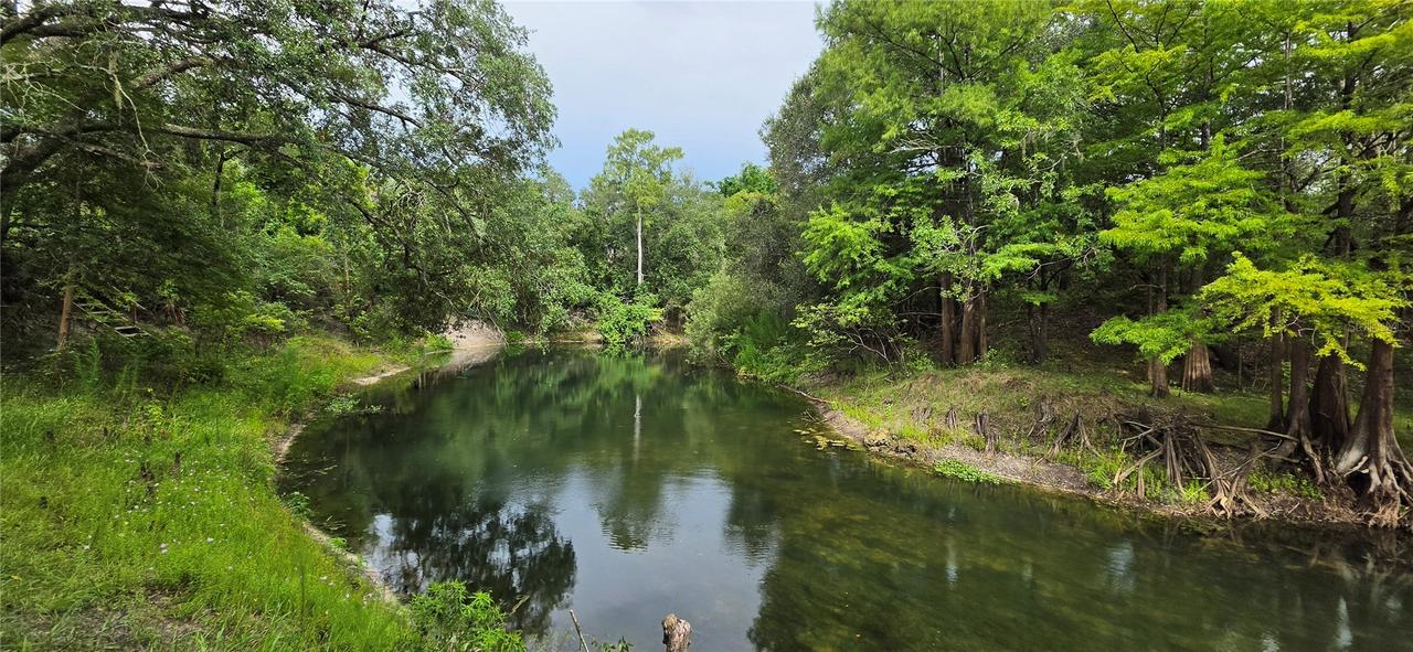 Round Table Rd., Ridge Manor, FL 33523