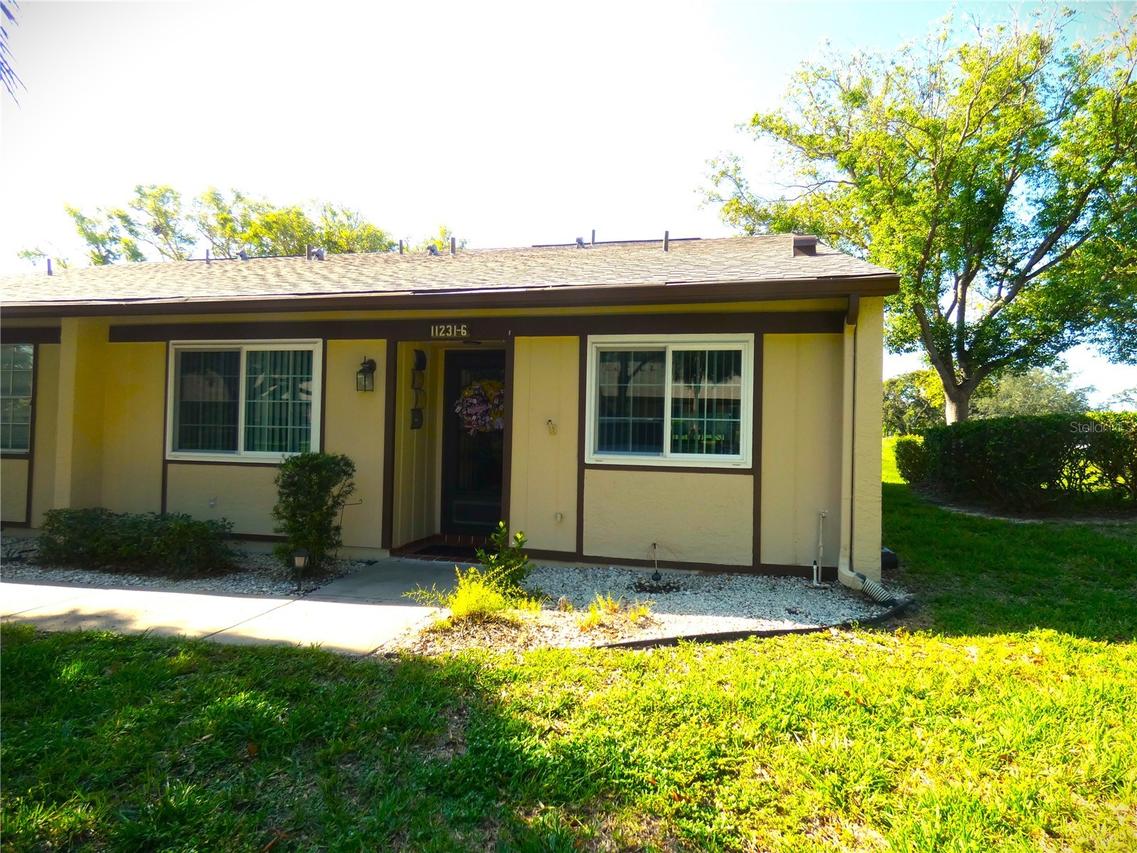 11231 Dollar Lake Dr. #6, Port Richey, FL 34668