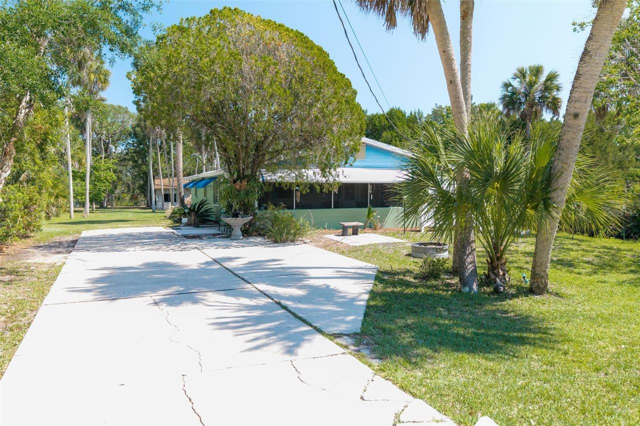 10709 W Halls River Rd., Homosassa, FL 34448