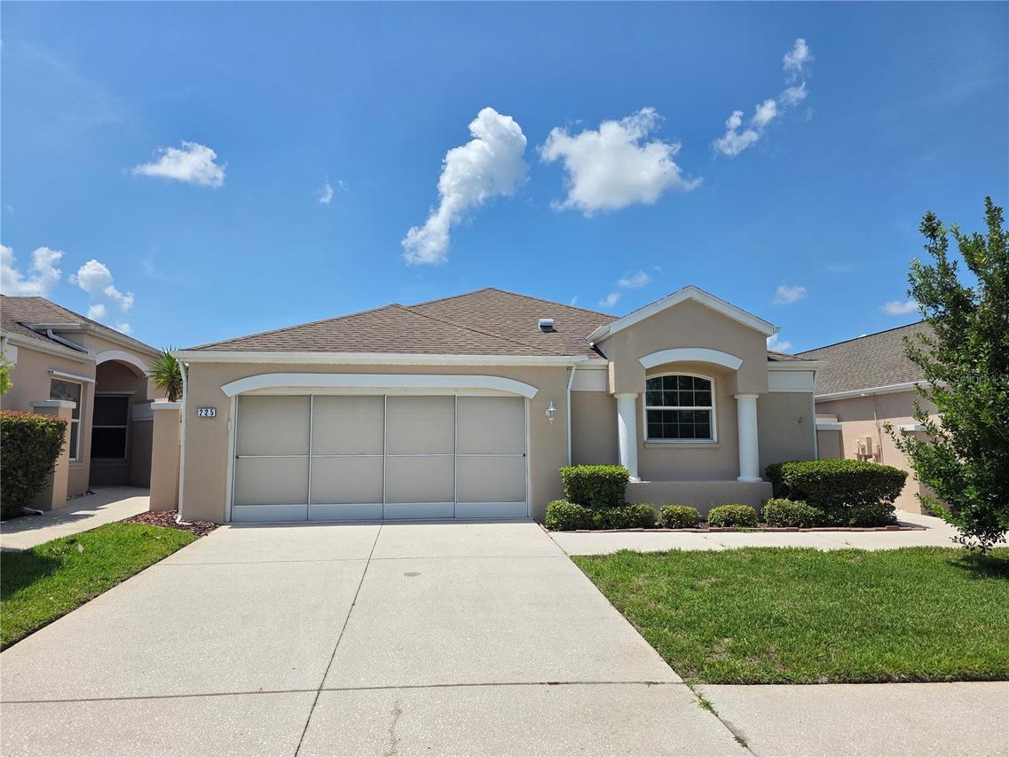 225 Royal Palm Way, Spring Hill, FL 34608