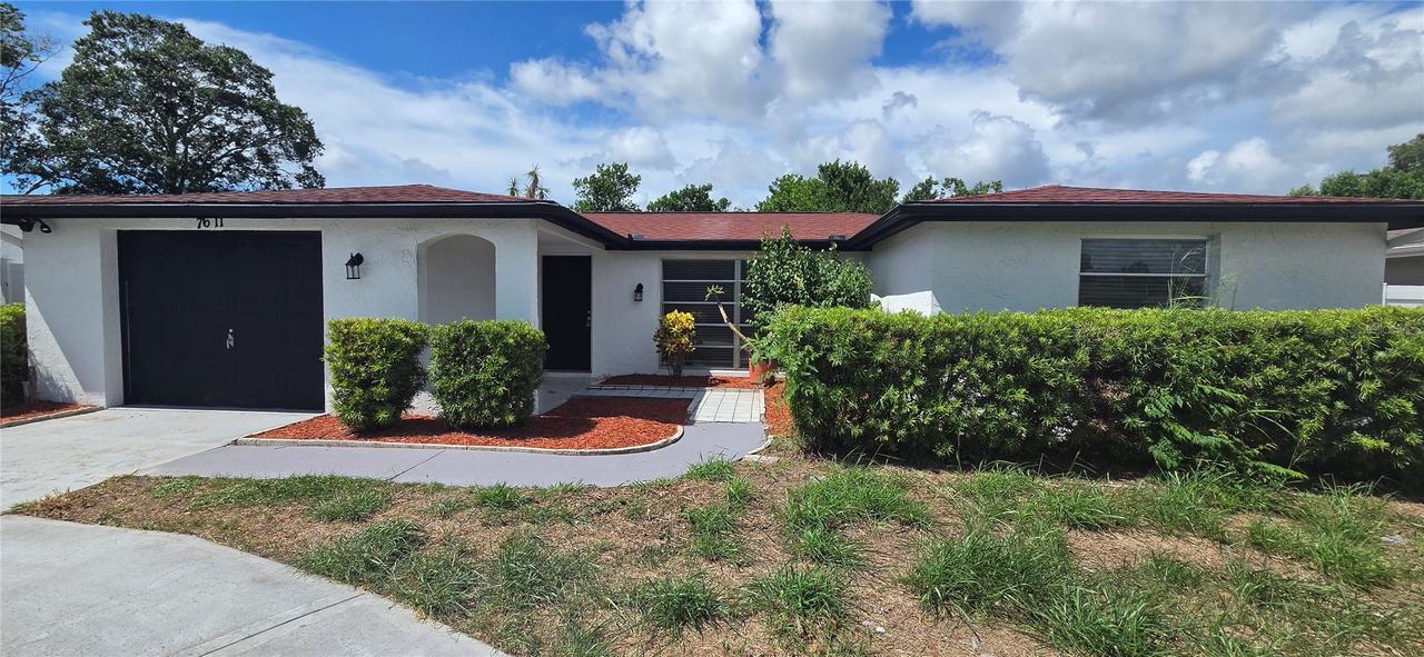 7611 Embassy Blvd., Port Richey, FL 34668