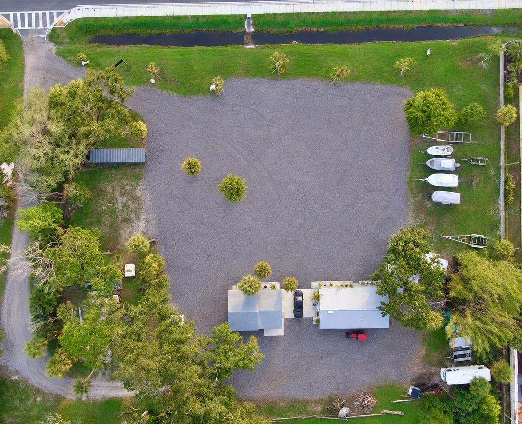 1322 N Pinellas Ave., Tarpon Springs, FL 34689