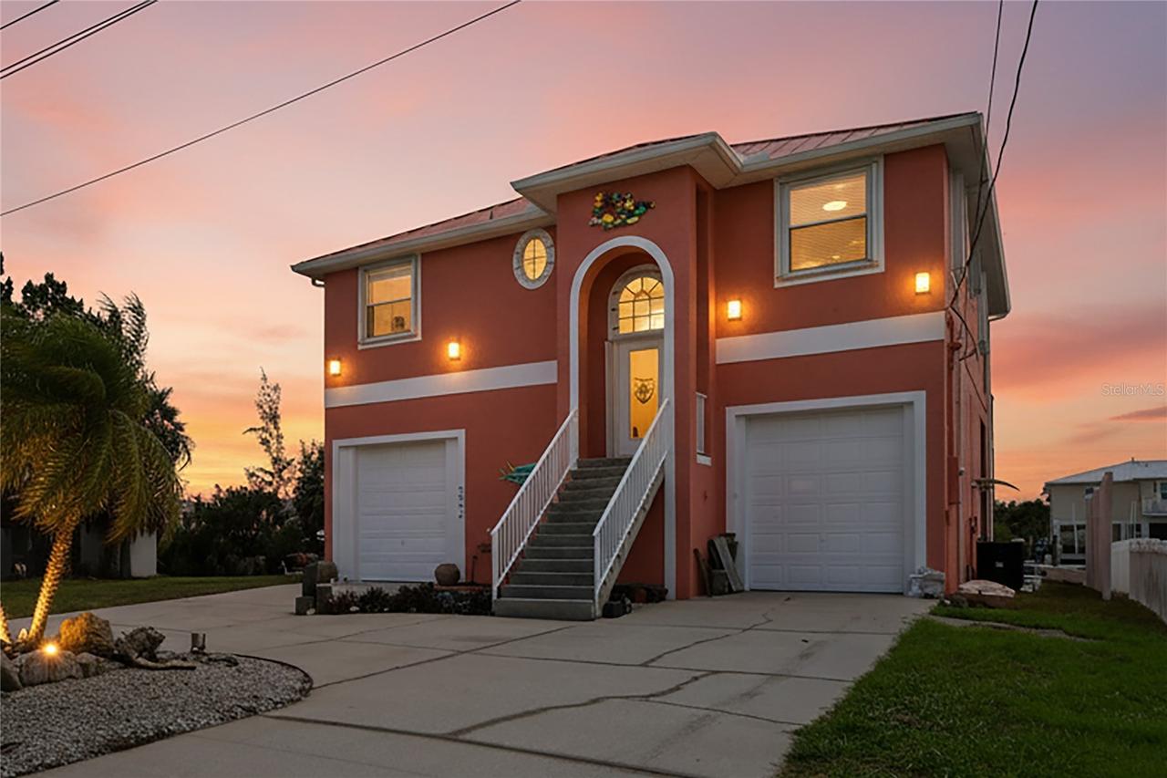 3294 Minnow Creek Dr., Hernando Beach, FL 34607