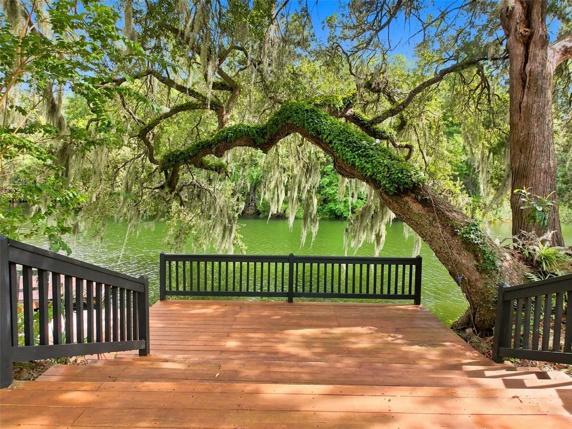 5415 Riverside Dr., Yankeetown, FL 34498