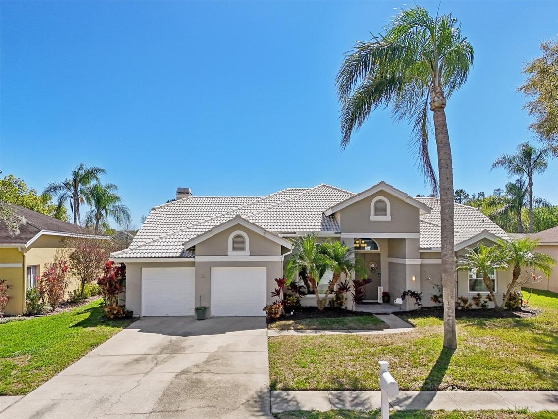 954 Cobblestone Ln., Tarpon Springs, FL 34688