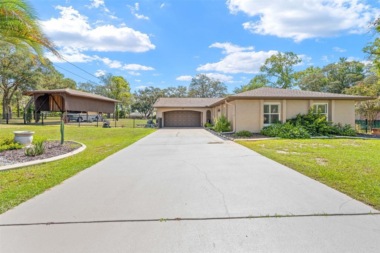 11238 Kodiak Wren Rd., Weeki Wachee, FL 34614