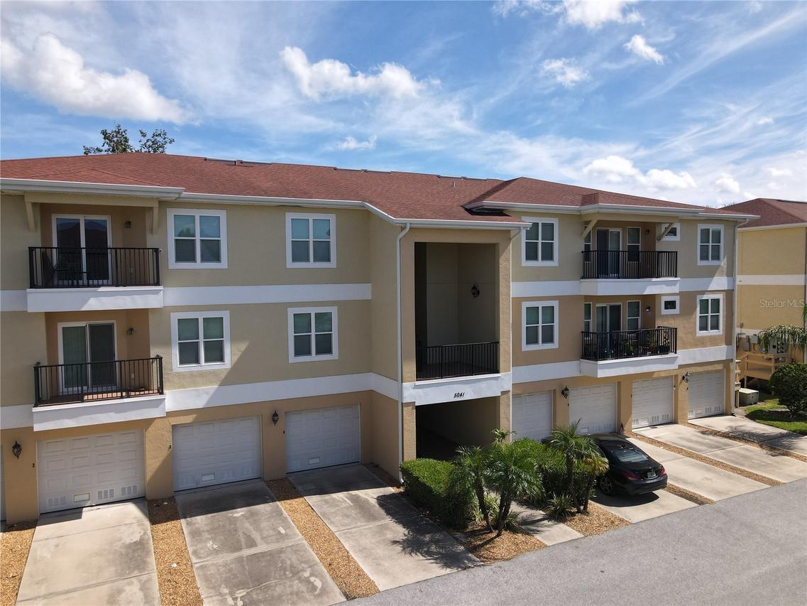 5041 Royal Palms Way #302, New Port Richey, FL 34652