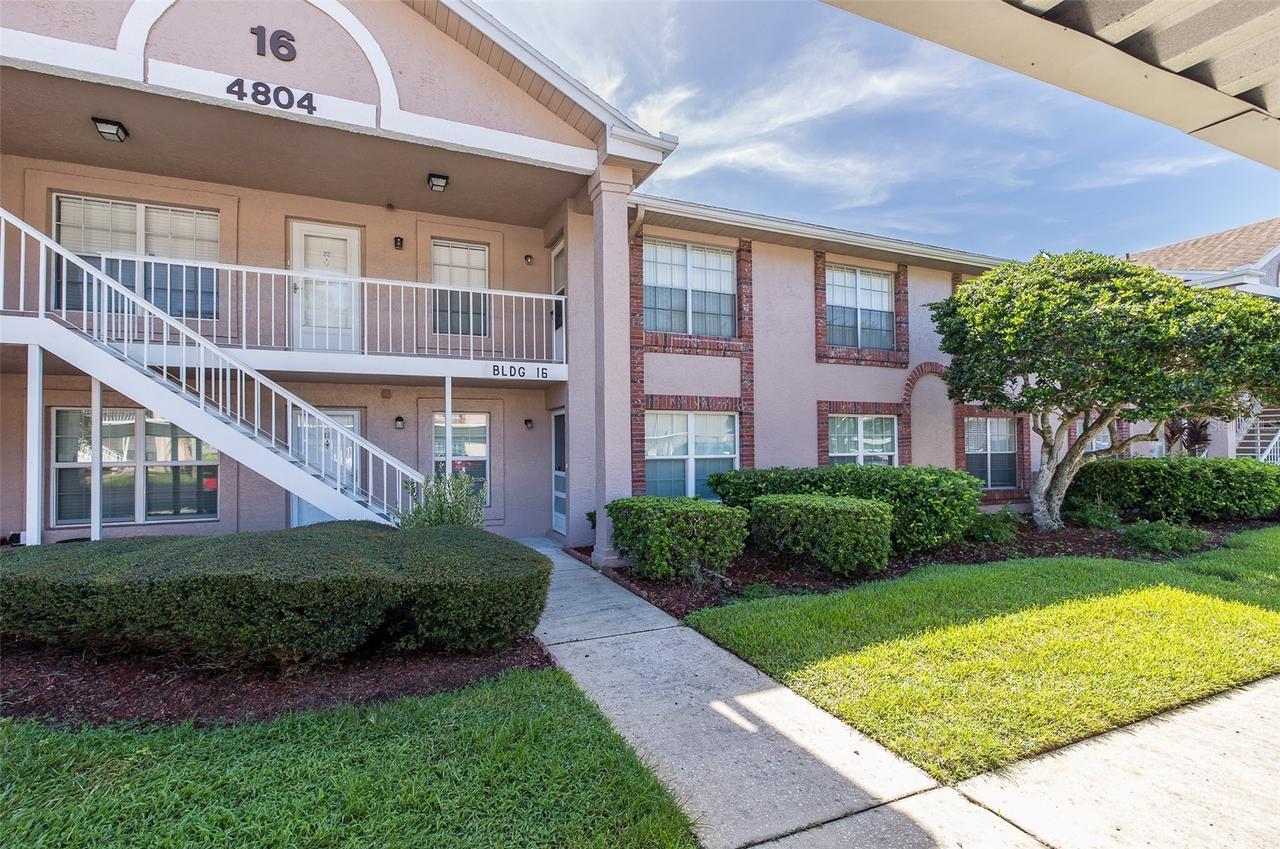 4804 Myrtle Oak Dr. #13, New Port Richey, FL 34653