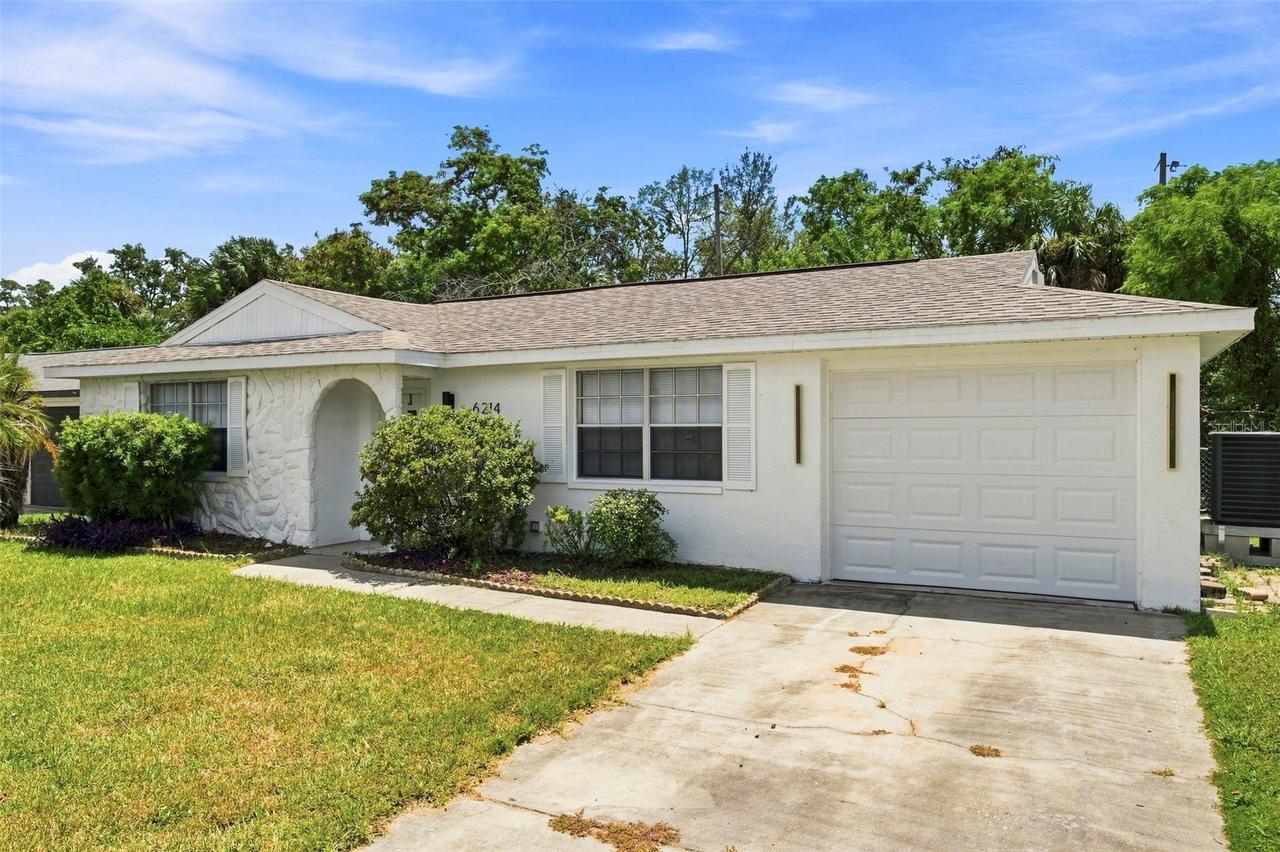 6214 Westport Dr., Port Richey, FL 34668