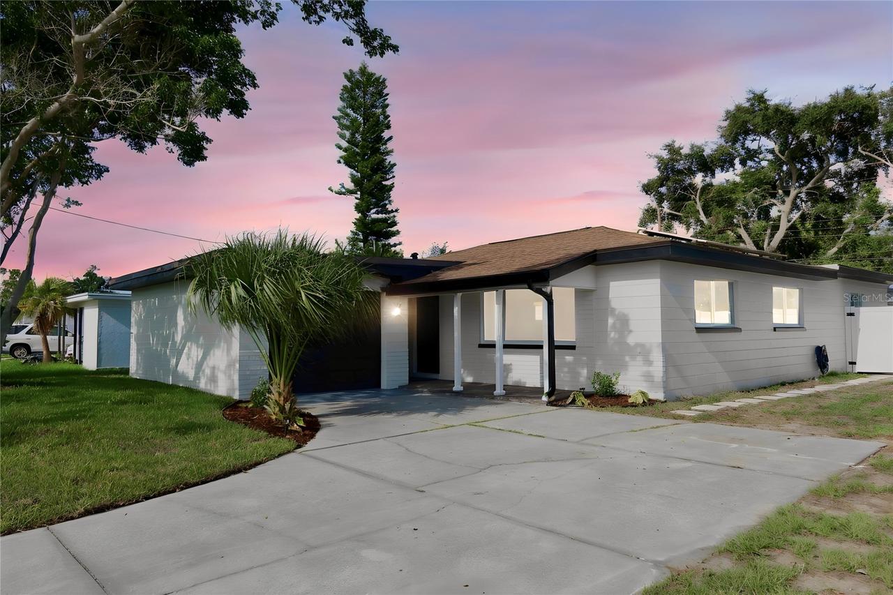 5671 Orange Rd., Seminole, FL 33772