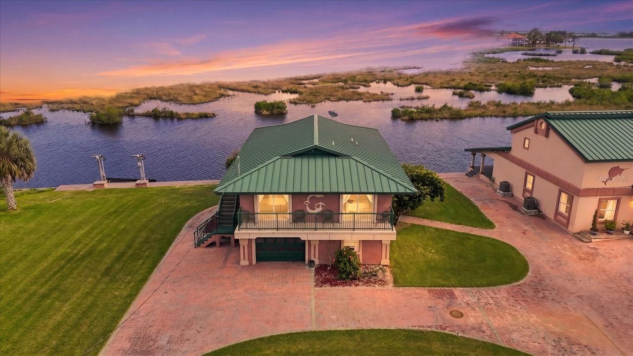 3198 Indian Gulf Ln., Hernando Beach, FL 34607